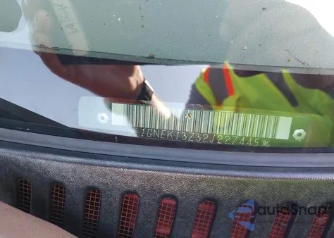 2002 Chevrolet Tahoe Lt from USA, damaged, VIN 1GNEK13Z32J227445